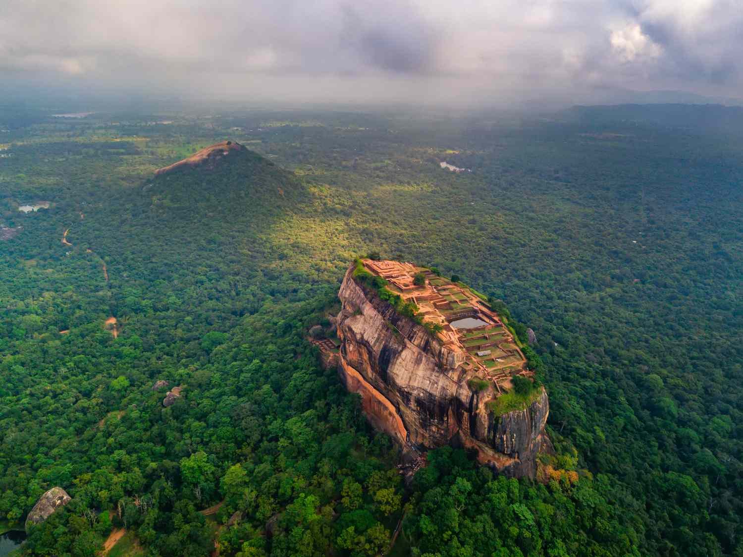 7-Day Sri Lanka Itinerary: Cultural Triangle &amp; Hill Country